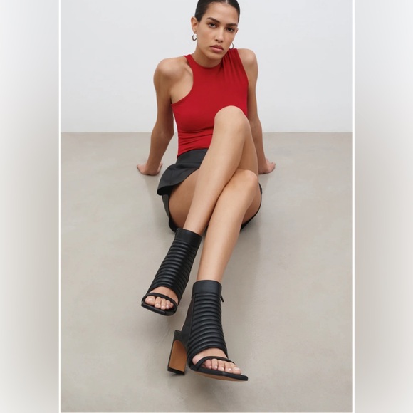 MARCELLA NY ‘Tulla’ 🆕 Heeled Sandals. Pure Luxury, so chic and comfy. Size 39 - Picture 2 of 9